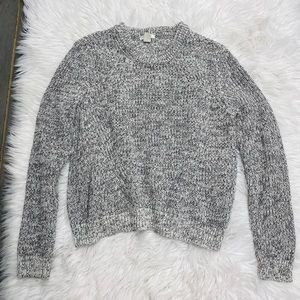 H&M gray sweater❄️